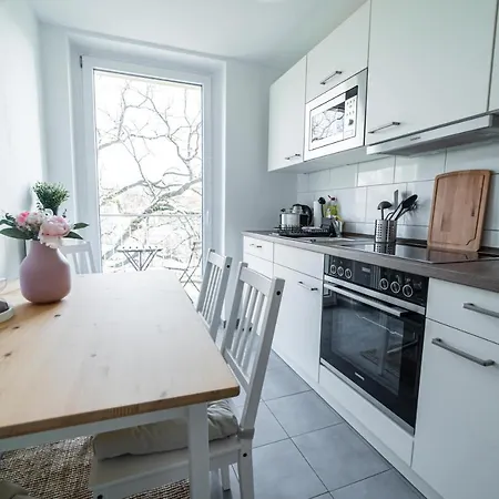 Fullhouse - - Hs46 - 3 Bedrooms - Smarttv *